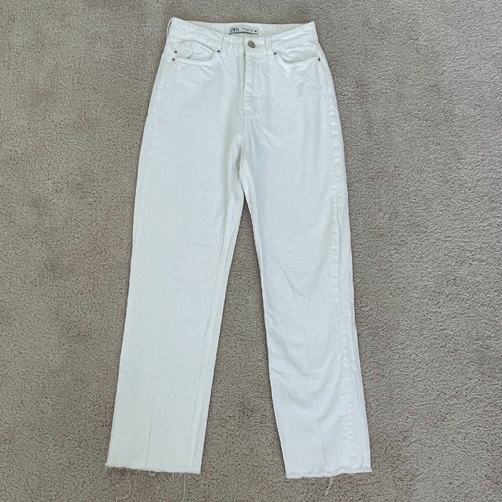 ZARA Straight Leg Jeans Women 2 White Raw Hem Mid Rise Denim Minimalist - Picture 2 of 8